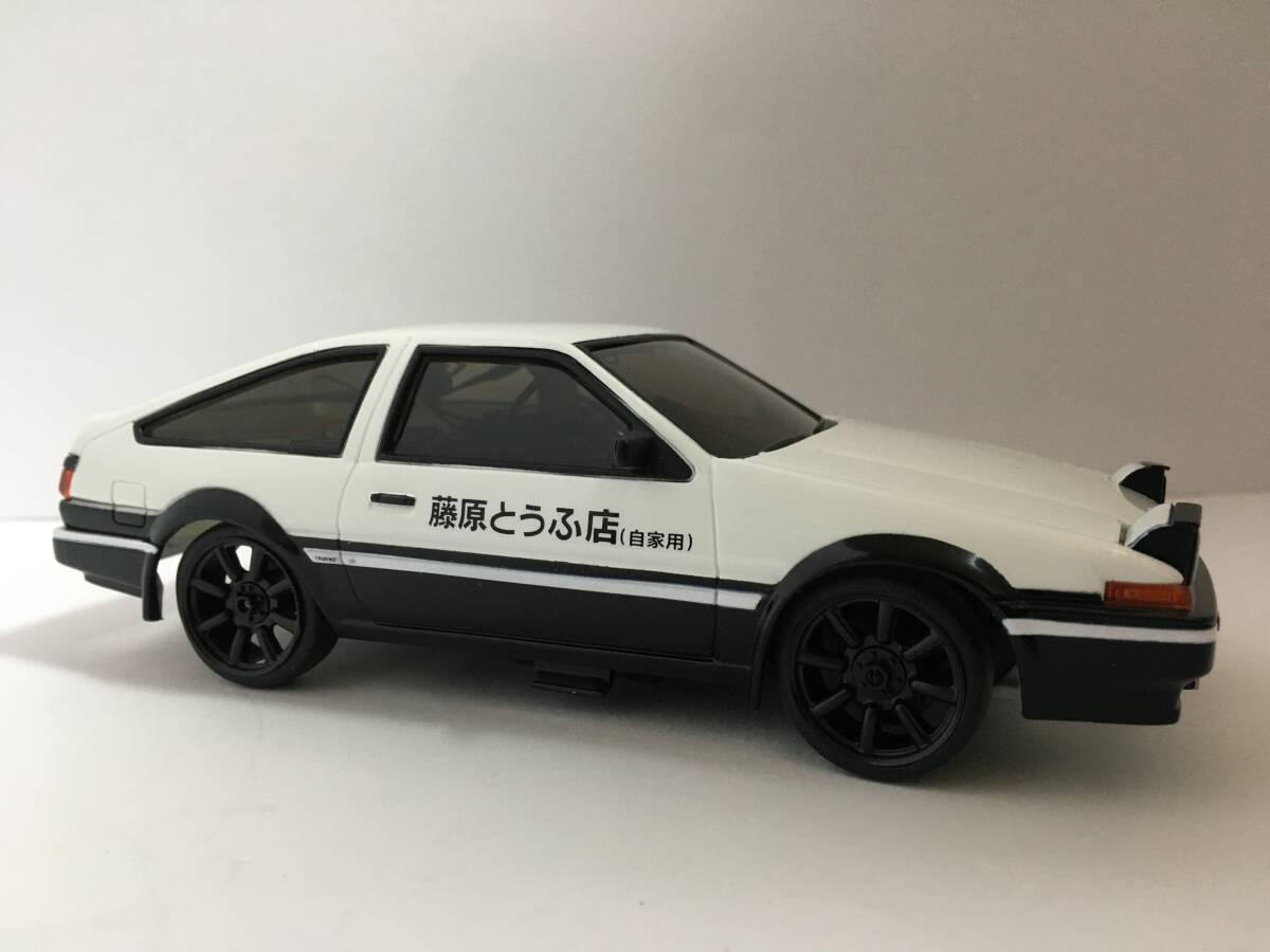 京商　頭文字D トヨタスプリンタートレノ〔AE86〕1/28 ラジコン_画像1