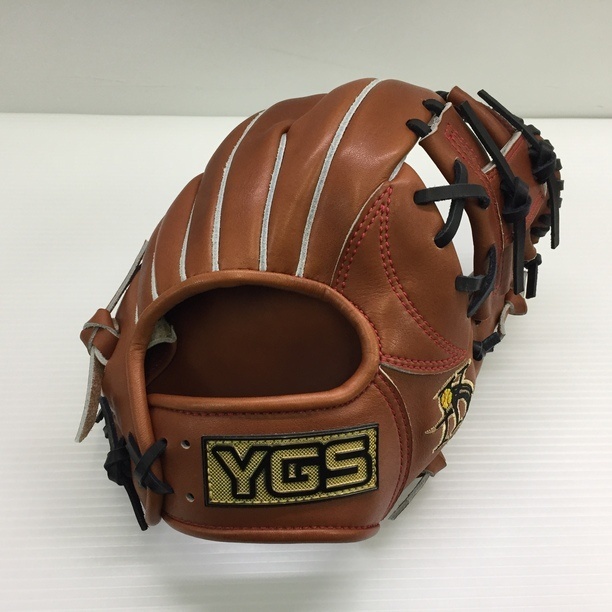 中古品 YGS 山本グラブスタジオ 硬式 内野手用グローブ G65 刺繍入り 9239