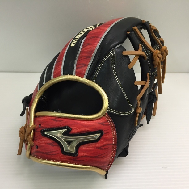 中古品 ミズノ MIZUNO グローバルエリート 軟式 内野手用グローブ 9571の画像1