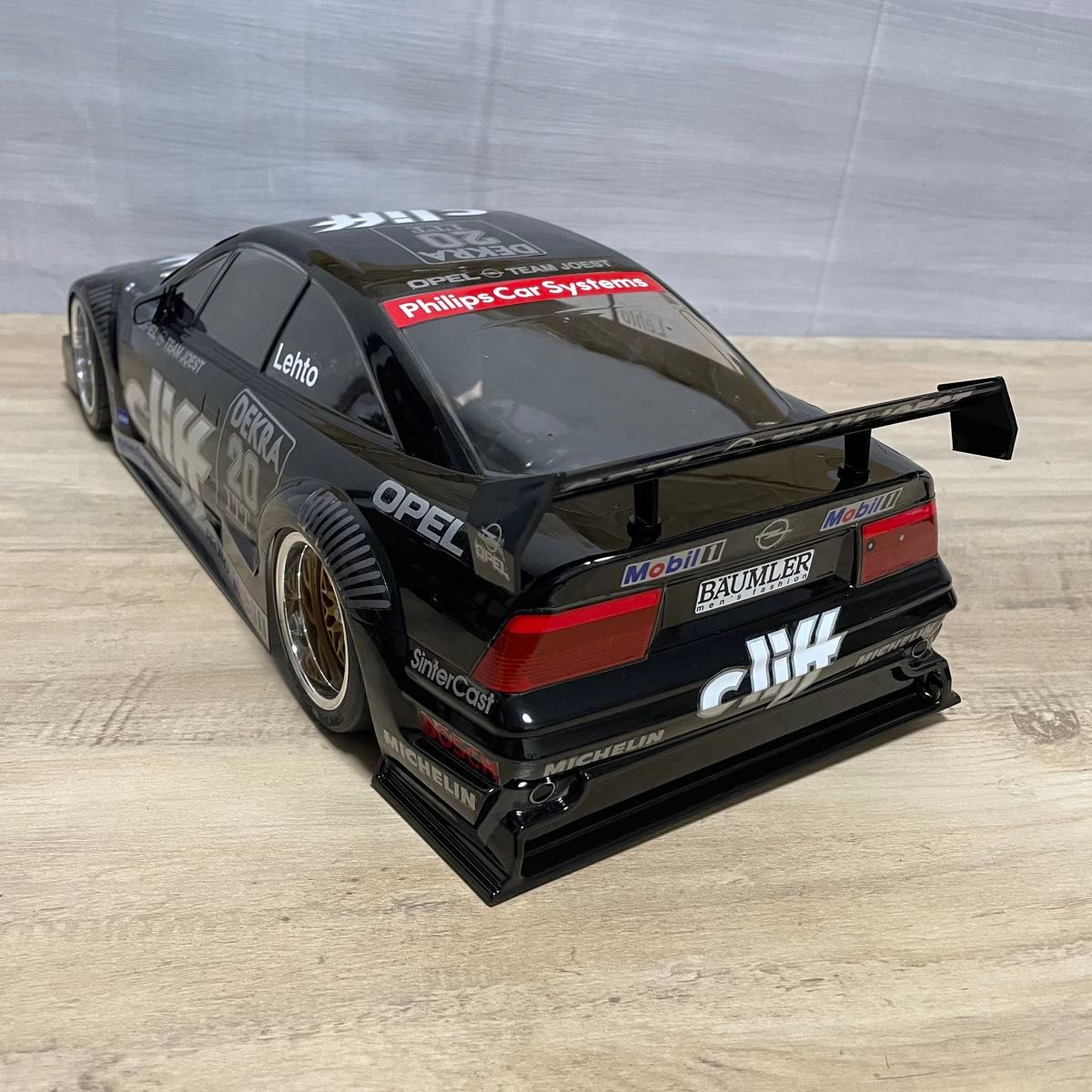 タミヤ　オペル カリブラ DTM　1/10 ラジコンボディ　ツーリング塗装済