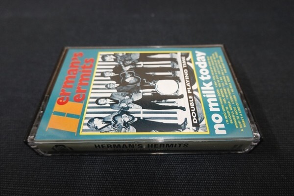 Ec14/■カセットテープ■HERMAN'S HERMITS ハーマンズ・ハーミッツ no milk today_画像1