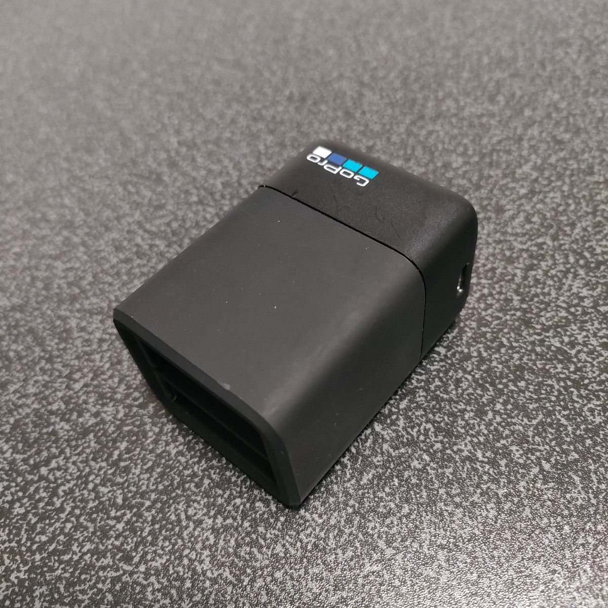 【GoPro純正】DUAL BATTERY CHARGER