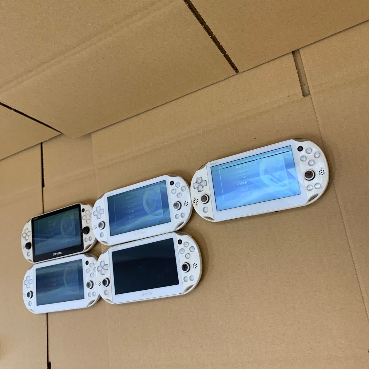 SONY PS Vita プレイステーション ヴィータ PCH-2000 まとめ ジャンク扱い 0321-223_画像3