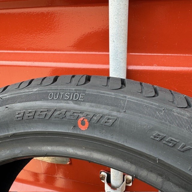 ＊＊２本セット＊＊ 新品 225/45R18 TRIANGLE TR918 サマ－タイヤ 225/45/18 2本 【来店交換も大歓迎】 トライアングル 未使用の画像3