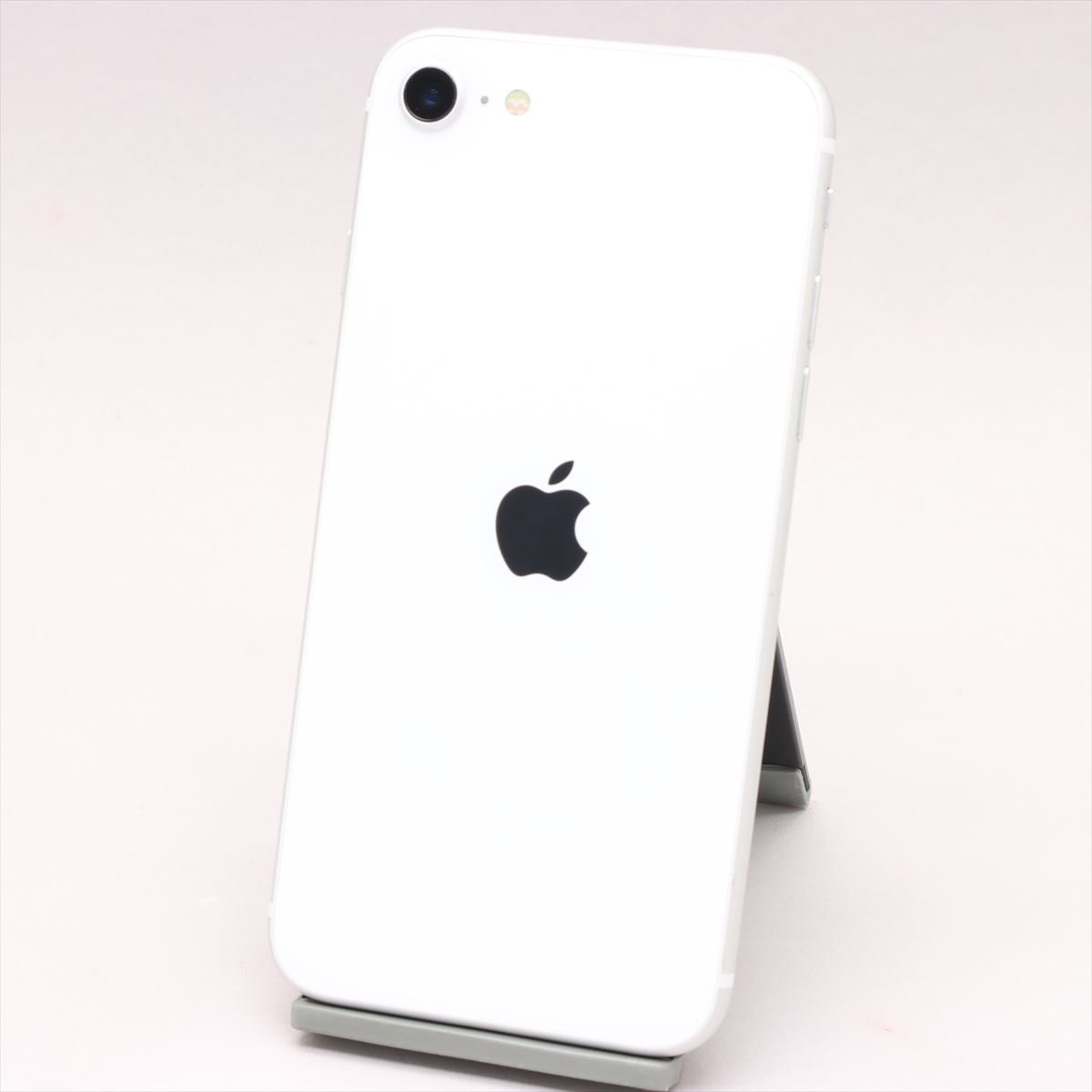 Apple iPhoneSE 64GB (第2世代) White A2296 MHGQ3J/A バッテリ84% ■SIMフリー★Joshin4300【1円開始・送料無料】の画像1