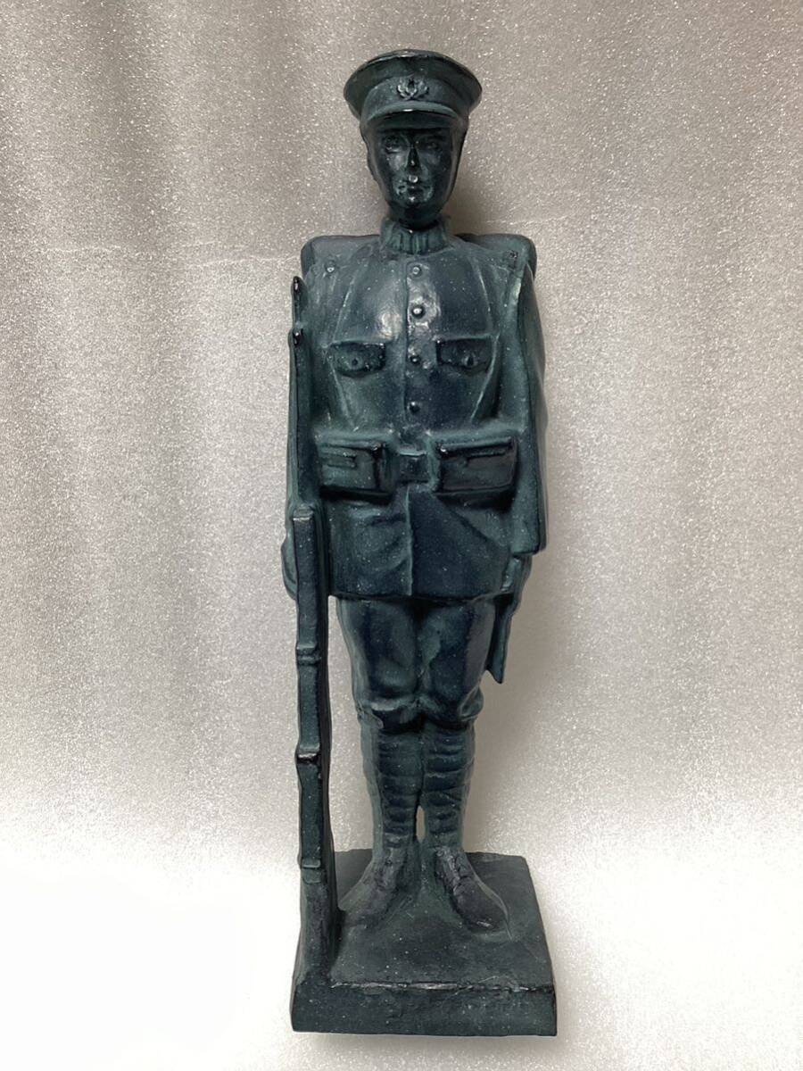 Yahoo!オークション - K 近衛兵像 昭和52年全国近歩一会 立像 Yahoo!オークション - K 近衛兵像 昭和52年全国近歩一会 立像