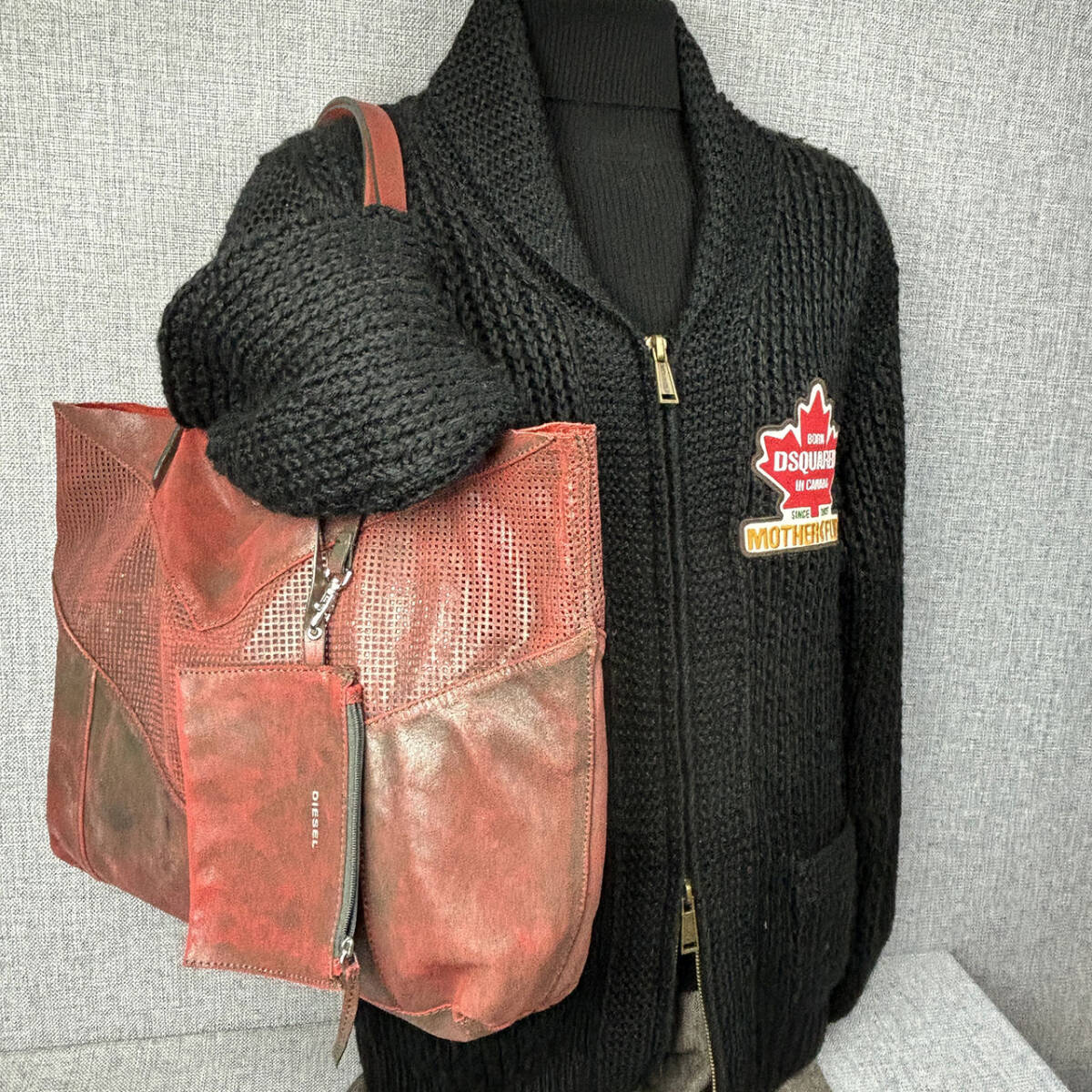 超美品★DIESEL ディーゼル メンズトートバッグ コートスエードレザー レンガ ポーチ付 RN93243_画像2