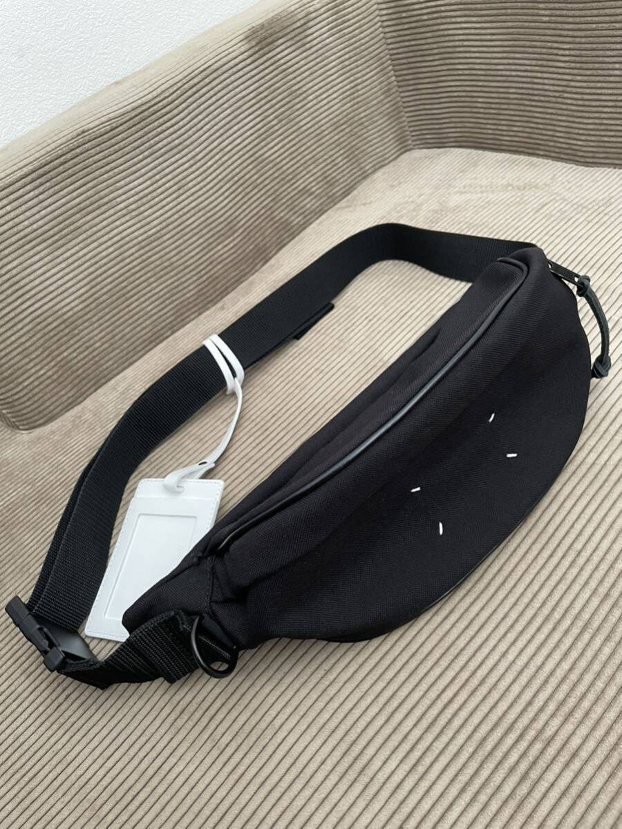  almost unused mezzo n Margiela body bag waist bag belt bag blackout door Maison Margicla