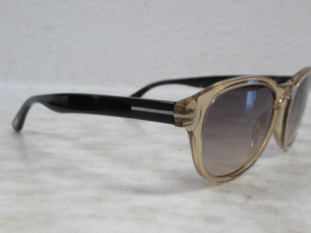 ◆S59.TOM FORD トムフォード 1-1.7 Von Bulow TF521 39B サングラス/中古_画像3