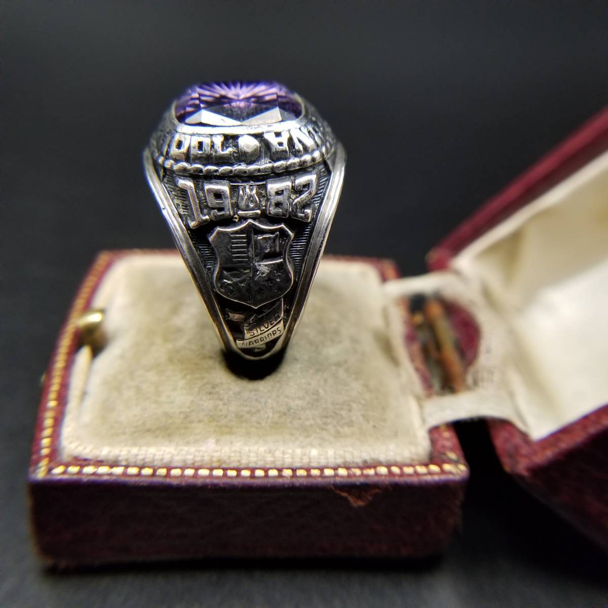 1982年 JOSTEN社製 米国 ヴィンテージ クラスリング Niskayuna High School カレッジシグネット 925 シルバー 銀 指輪 紫石 Y13-Nの画像2