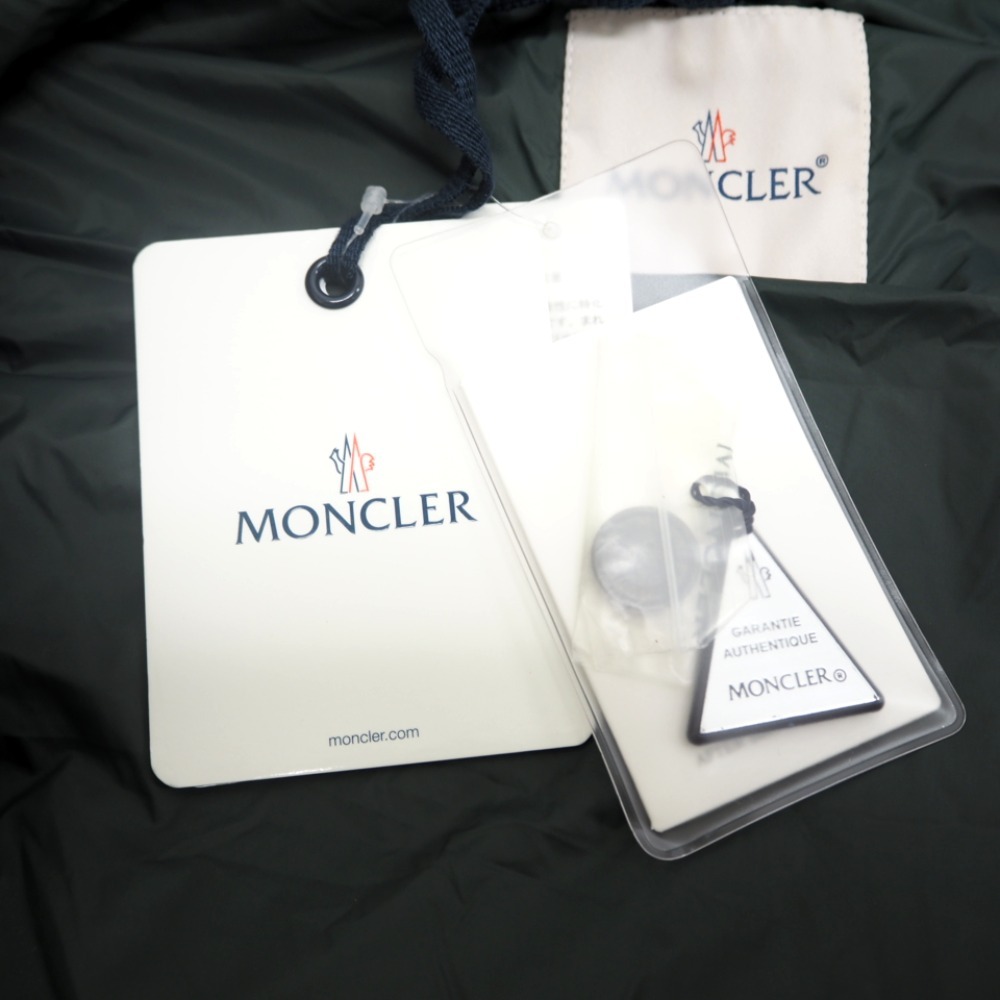 MONCLER/モンクレール ATHOS 16年 0 ナイロン ダウンベスト カーキ メンズ ブランド