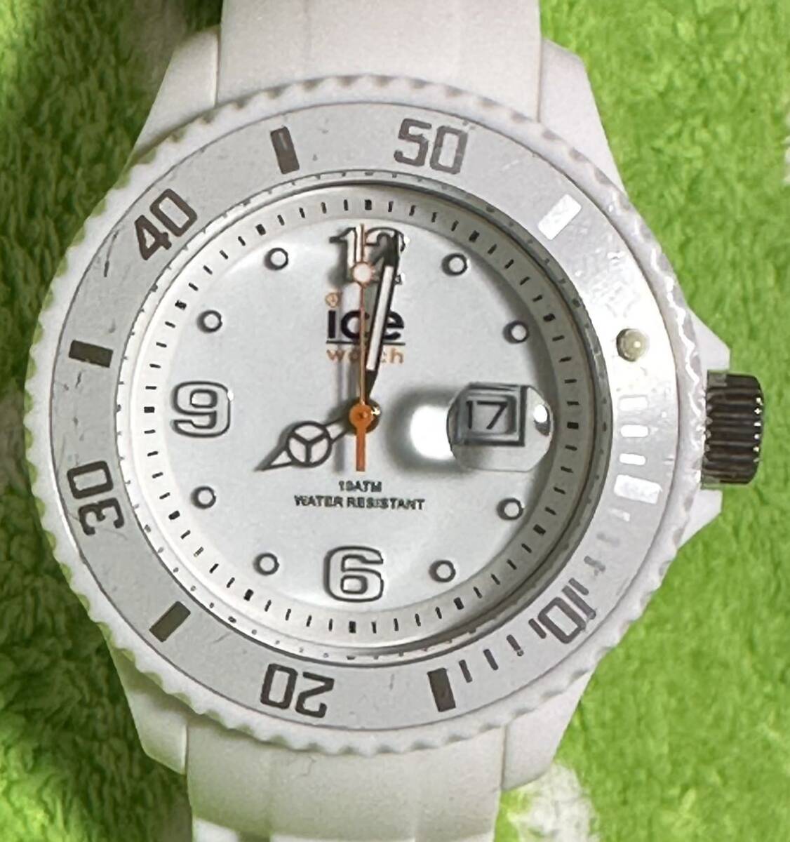 腕時計 時計 クオーツ ice watch アイスウォッチ 白 ホワイト 10M防水 レディース_画像4