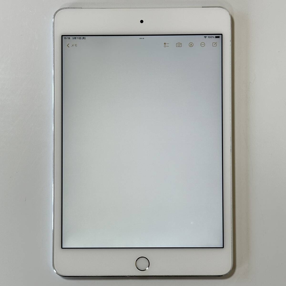 Yahoo!オークション - Apple SIMフリー iPad mini 4 シルバー Yahoo!オークション - Apple SIMフリー iPad mini 4 シルバー