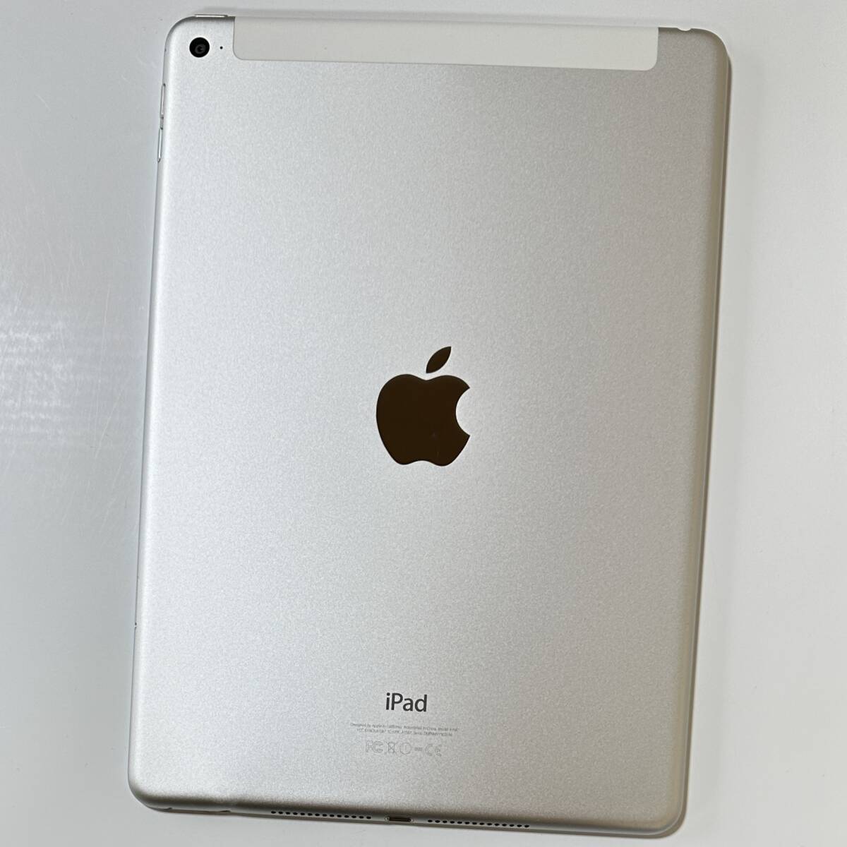 Apple iPad Air 2 シルバー 64GB MGHY2J/A Wi-Fi+Cellular A1567 iOS15.8.2 アクティベーションロック解除済_画像8