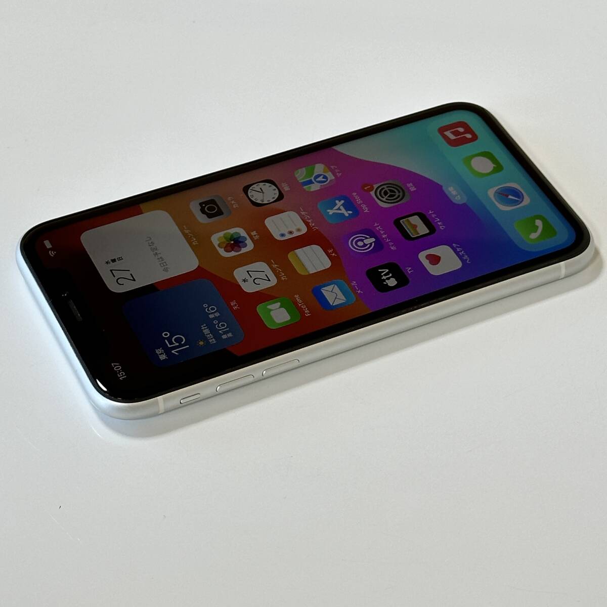 SIMフリー iPhone XR ホワイト 64GB MT032J/A バッテリー最大容量83％ アクティベーションロック解除済の画像6