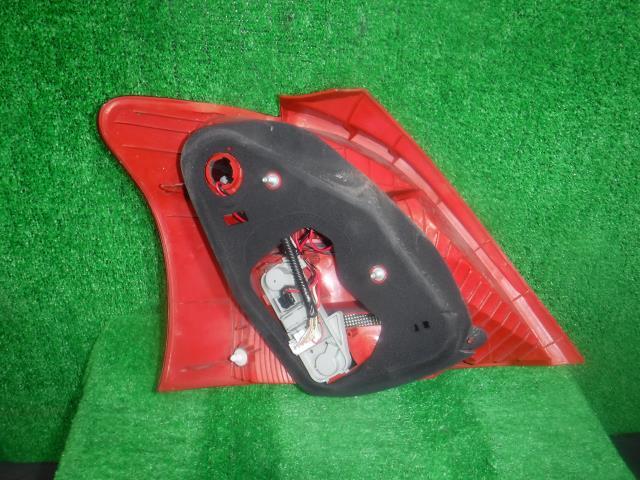  Vitz DBA-SCP90 right tail lamp 2SZ-FE 81550-52530