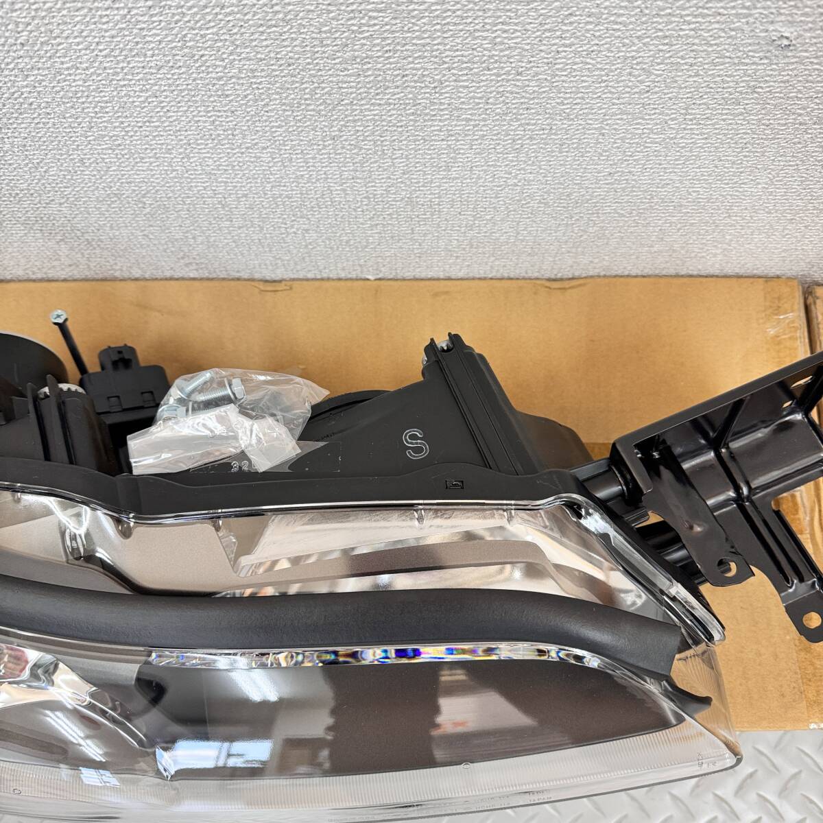 ★新品 日産 NISSAN S15 シルビア 純正 ヘッドライト Assy 左右セット 純正 ヘッドランプ ヘッドライトユニット ハロゲンの画像5