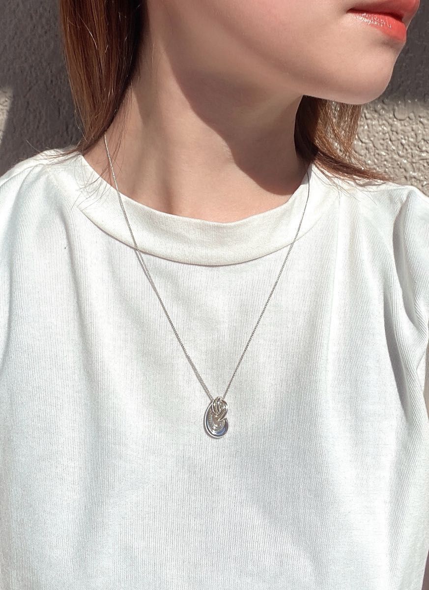 Tiffany ティファニー ツイストノット ネックレス ペンダント Tiffany ティファニー ツイストノット ネックレス ペンダント