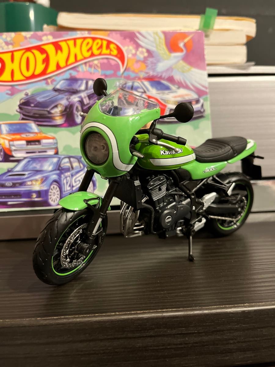 カワサキ　Z900RS  カフェ　バイク　ミニカー  KAWASAKI