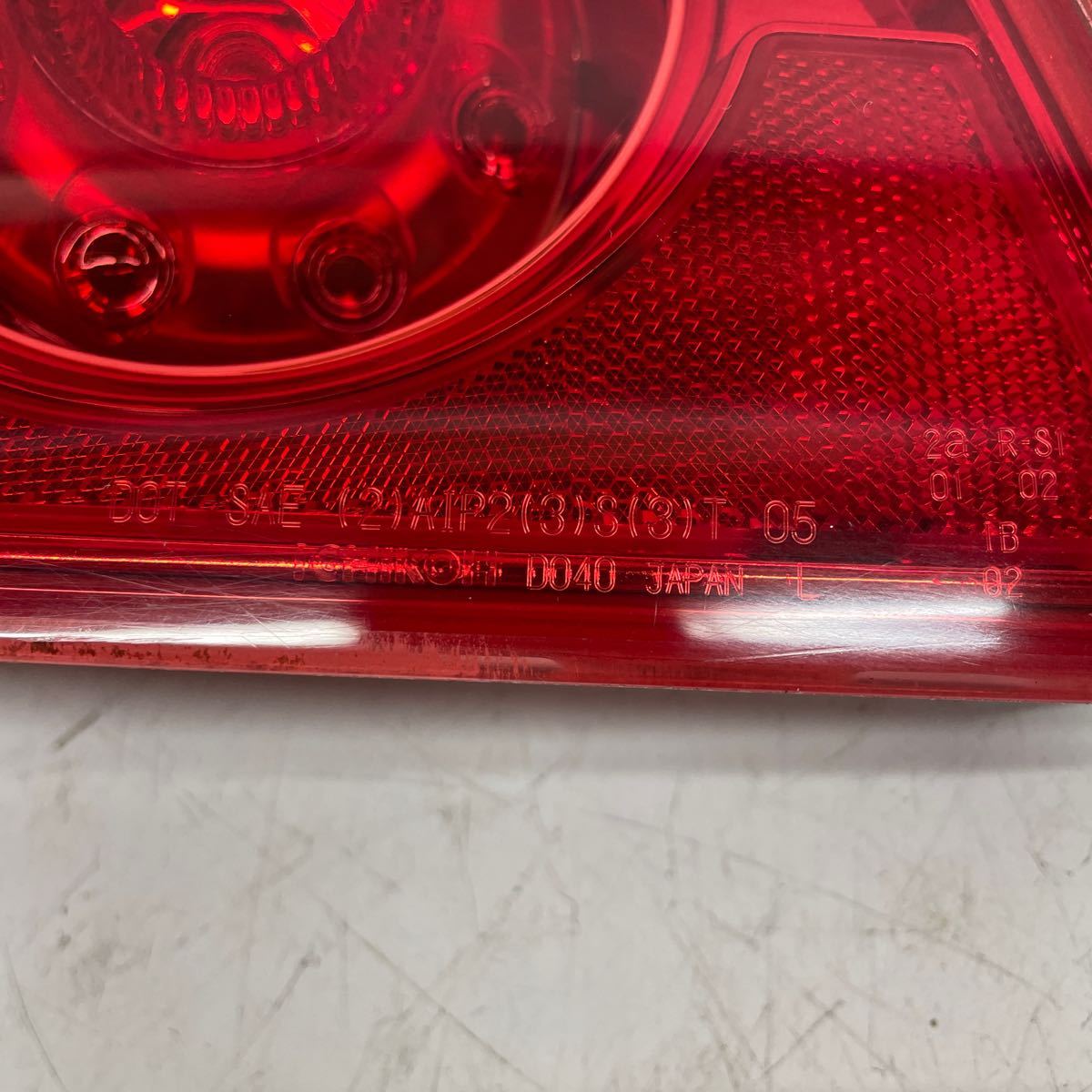 [ coating settled ] Nissan V36 PV36 NV36 Skyline tail light tail lamp tale lense left right set LR LED lighting verification settled D040 P60235