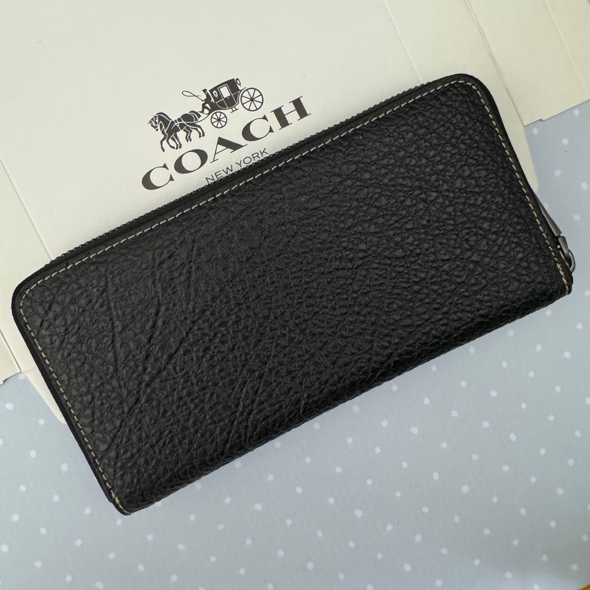 COACH コーチ 長財布　レディースのブラック色新品財布