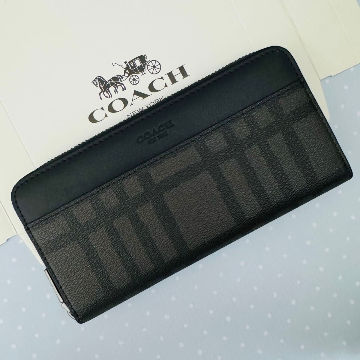 COACH コーチ 長財布　レディースのブラック色新品財布