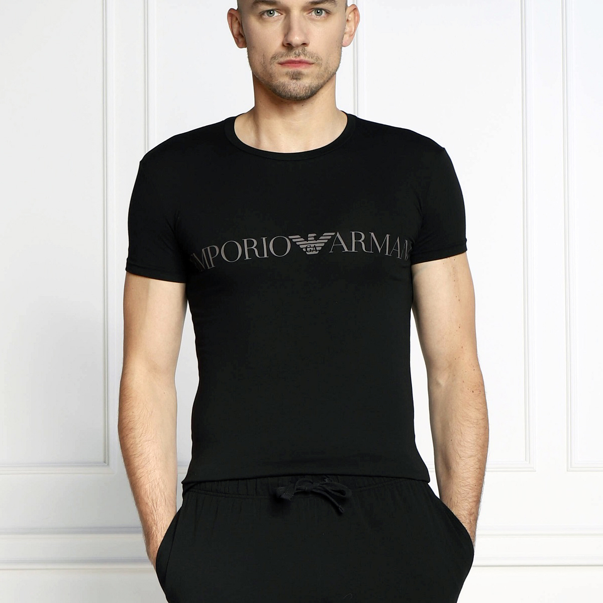 送料無料 68 EMPORIO ARMANI エンポリオアルマーニ 111035 2F729 ブラック Tシャツ ロゴ 半袖 size M_画像1