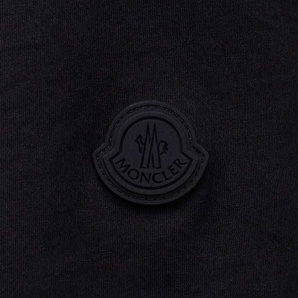 送料無料 195 MONCLER モンクレール 8C00028 89A17 ブラック Tシャツ カットソー 半袖 size XL