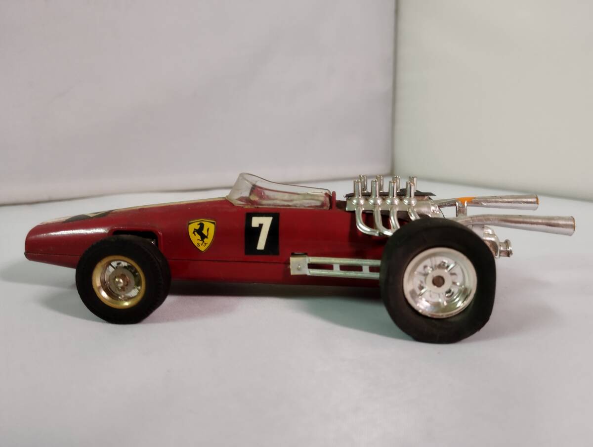 レトロ ドイツ製 フェラーリ F1カー 模型 1/28 おもちゃ レース フォーミュラー１ 車 FERRARI 昭和レトロ 当時物 年代物 ヴィンテージの画像4