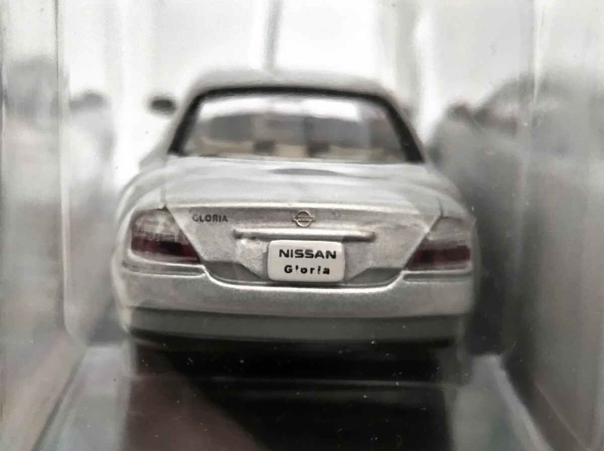 新品 未開封 日産 グロリア 2001年 アシェット 国産名車コレクション 1/43 ノレブ/イクソ 旧車 ミニカー C4の画像3