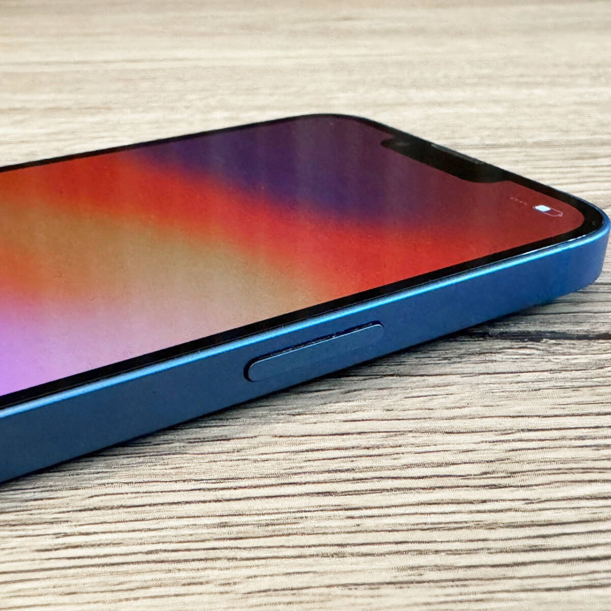 1円スタート 極美品 最大容量84％ Apple iPhone13 Blue 128GB MLNG3J/A A2631 SIMフリー アップル アイフォン アイフォーン 充電ケーブル_画像8
