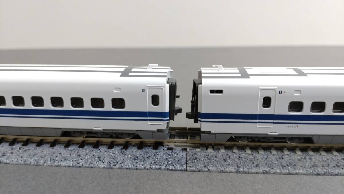 KATO 10-397 700 series Shinkansen [. ..] 8 both basic set +10-398 700 series Shinkansen. ..8 both increase . set 