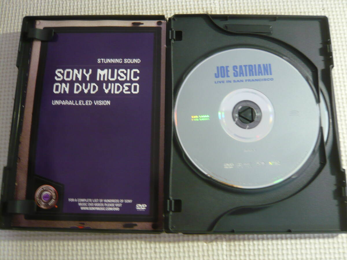 海外版DVD2枚組《Joe Satriani/Live In San Francisco》中古_画像2