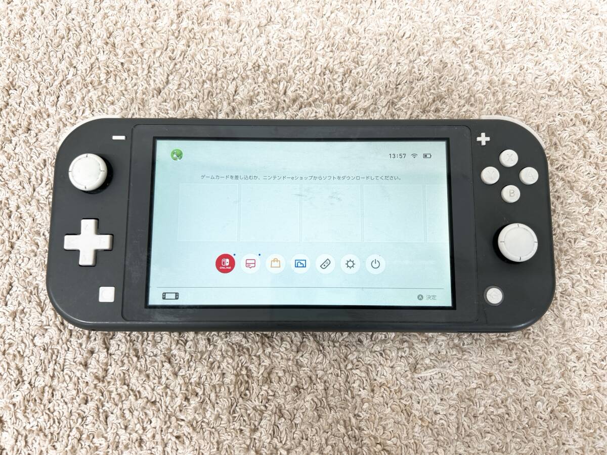 A394　Nintendo SWITCH Lite　スイッチライト　HDH-001　グレー　動作確認済　初期化済　任天堂_画像1