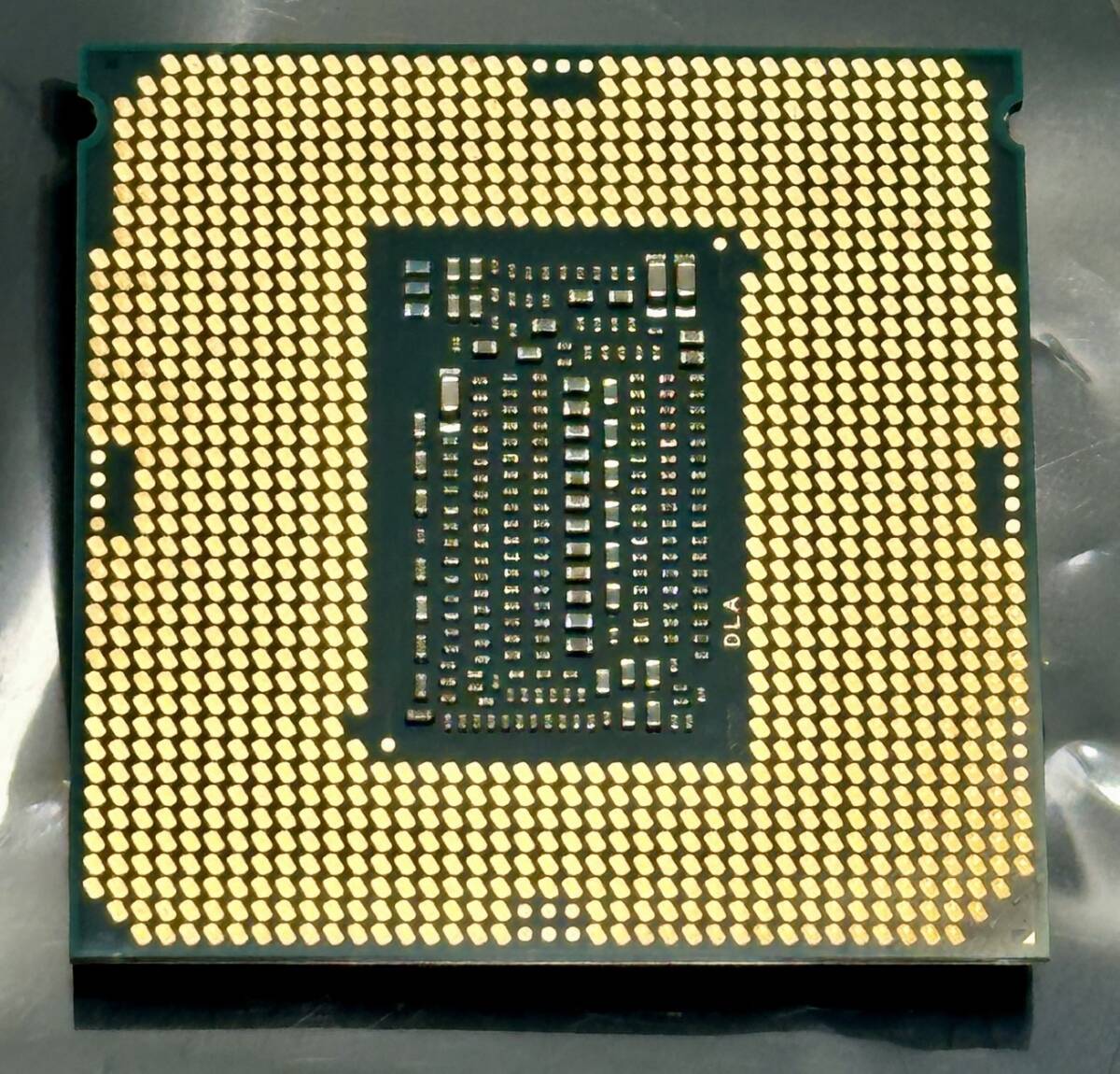 intel インテル Core i7-9700K CPU 中古品 _画像2