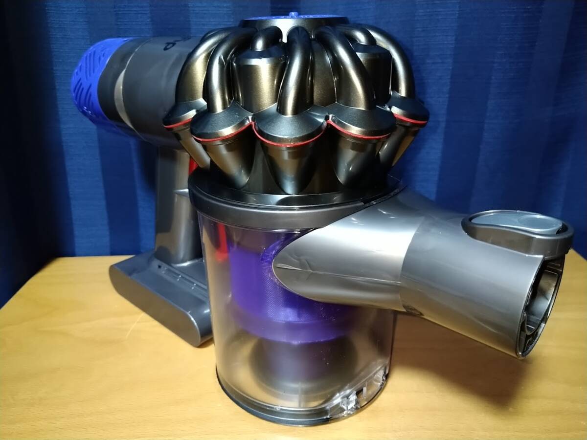 【分解洗浄・通常11分可動】dyson ダイソン Dyson V6 SV09 ハンディクリーナー サイクロン式掃除機 花粉症対策_画像5