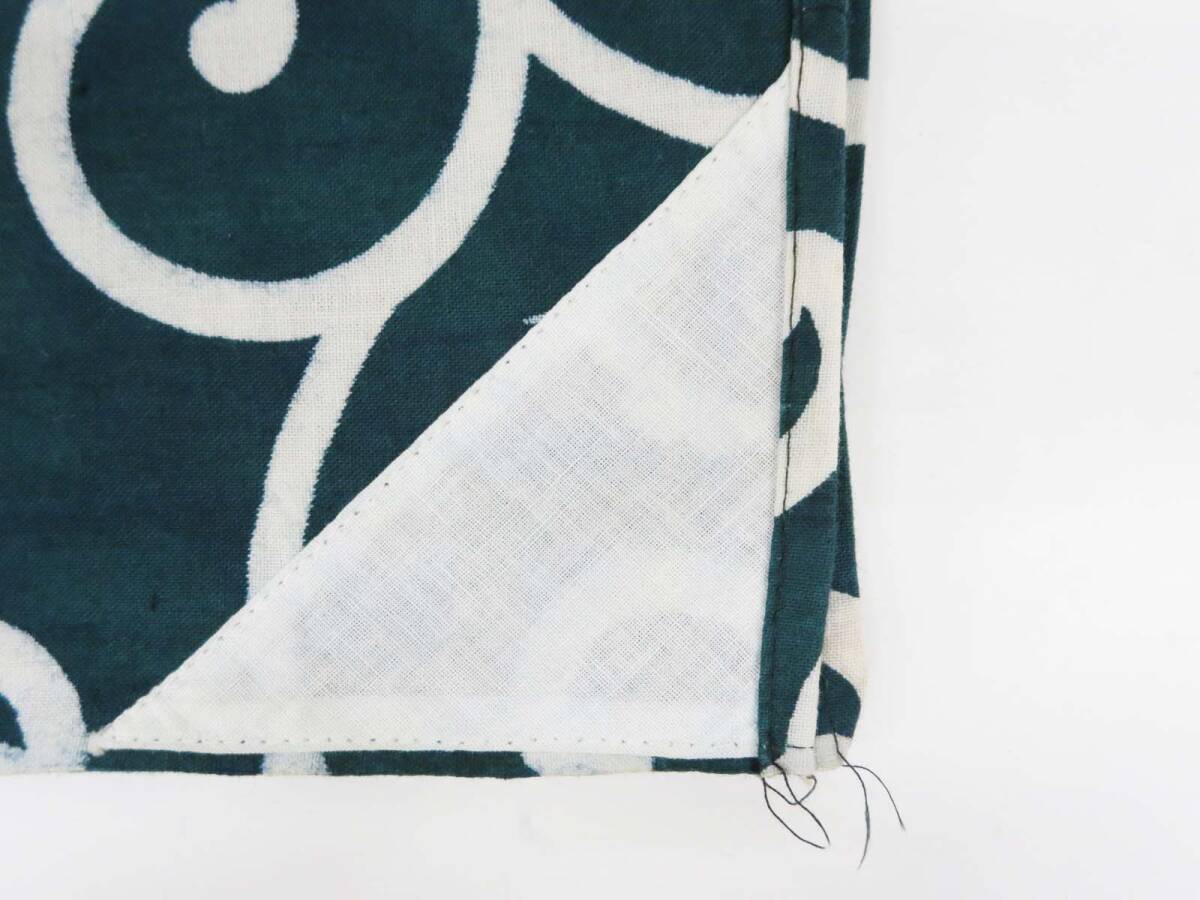 *(EG) ② large size furoshiki Tang . pattern tradition pattern .... deep green color remake material old cloth Japanese style photographing properties lion Mai approximately 190cm× approximately 188cm Showa Retro 