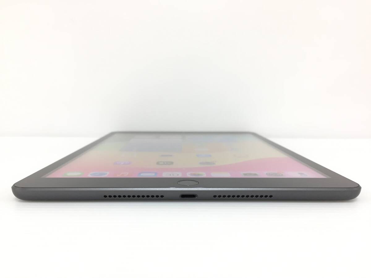 〇【良品】Apple iPad 第9世代 Wi-Fiモデル 64GB A2602(MK2K3J/A) スペースグレイ 動作品の画像5