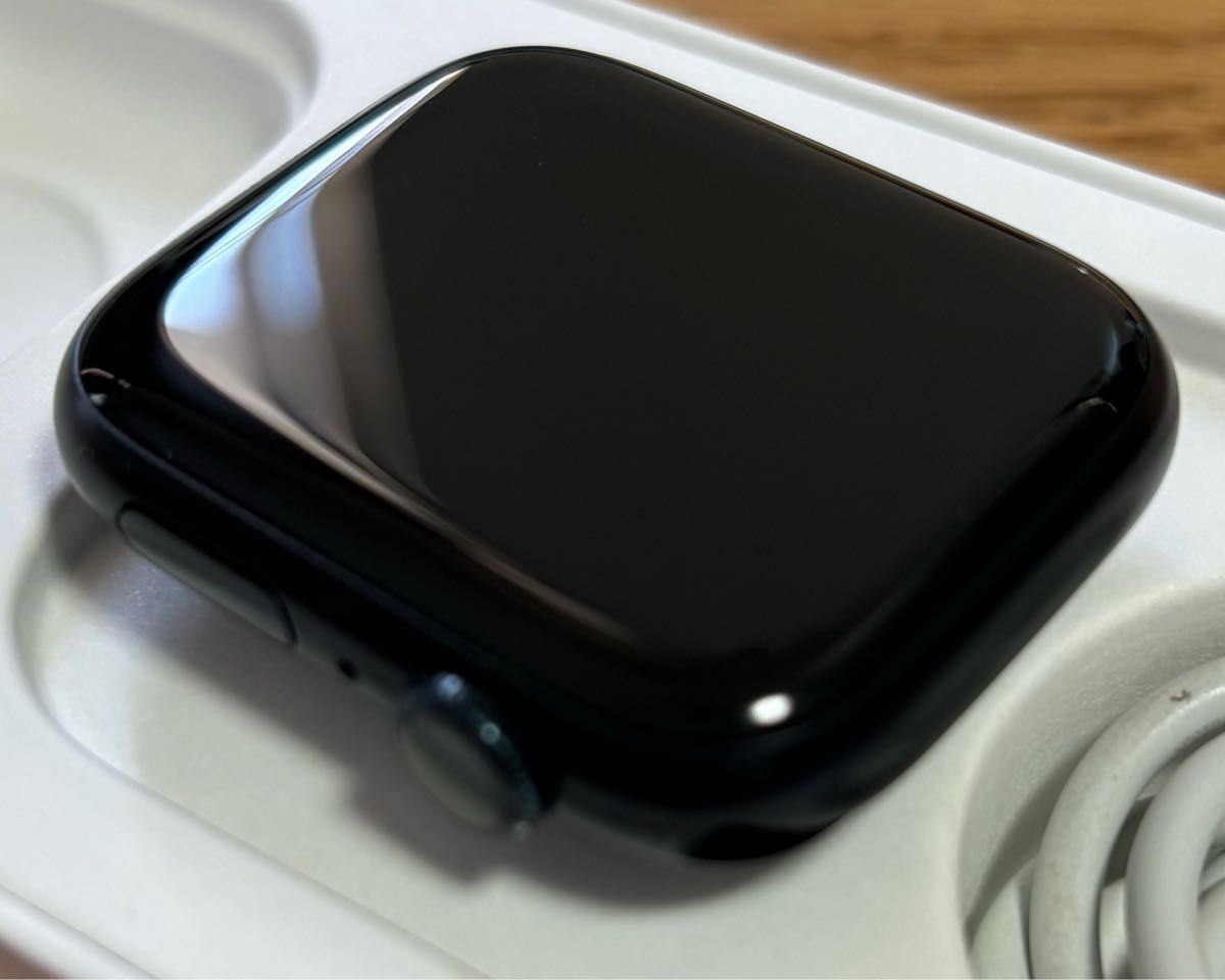 Apple Watch Series 8 GPSモデル 45mm A2771 MNP13J/A Apple Watch Series 8 GPSモデル 45mm A2771 MNP13J/A