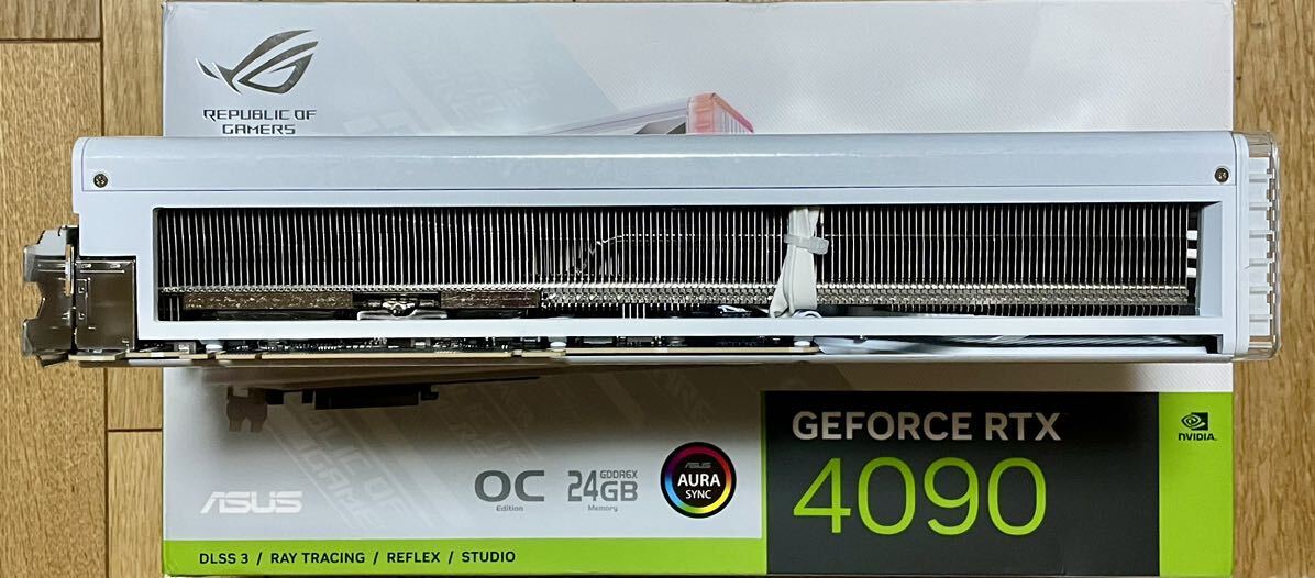 【中古美品】ROG-STRIX-RTX4090-O24G-WHITE_画像6