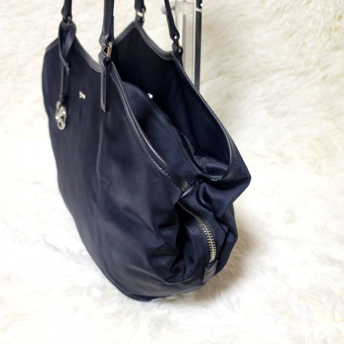 極美品】アニエスベー ボヤージュ トートバッグ ナイロン 極美品】アニエスベー ボヤージュ トートバッグ ナイロン