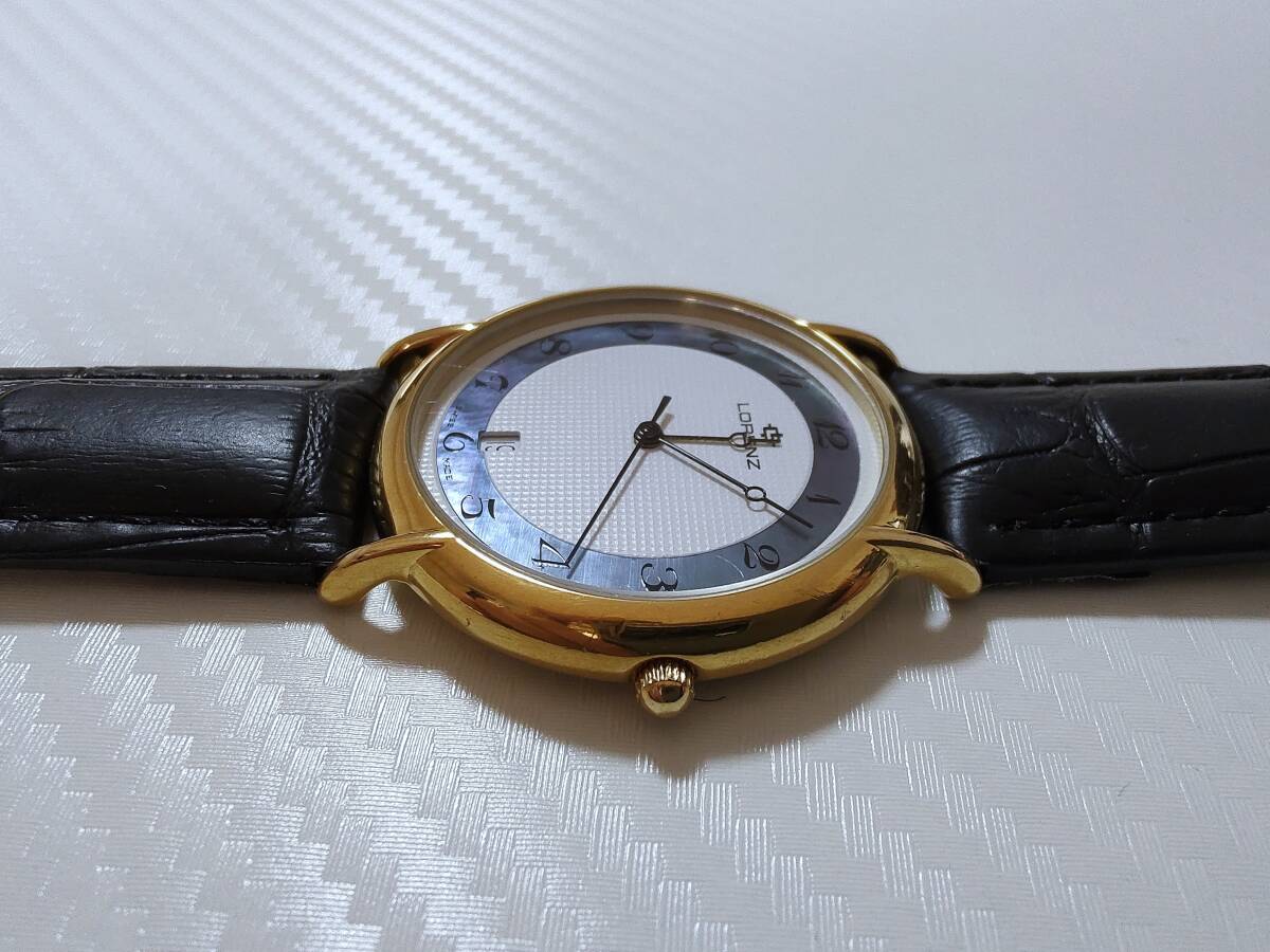 ◆LORENZ(SWISS MADE) クオーツ腕時計 男性用 金色の画像5