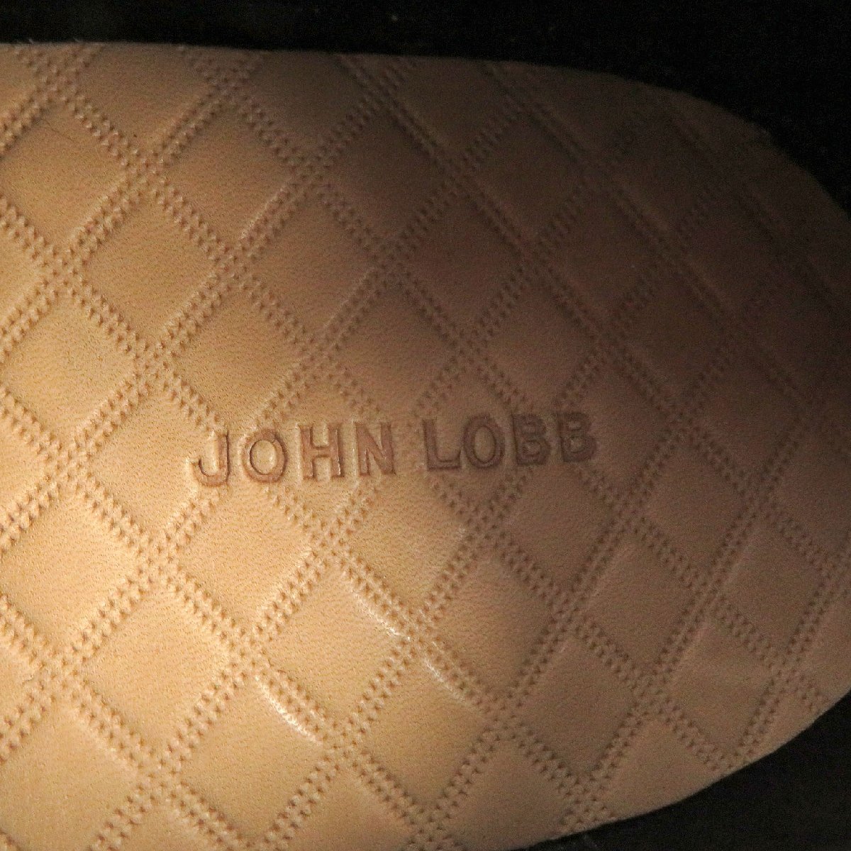 極美品 John Lobb ジョンロブ TORE レザー Uチップ スリッポン モカシン フラットシューズ ローファー ブラック 8.5 イングランド製 メンズの画像6