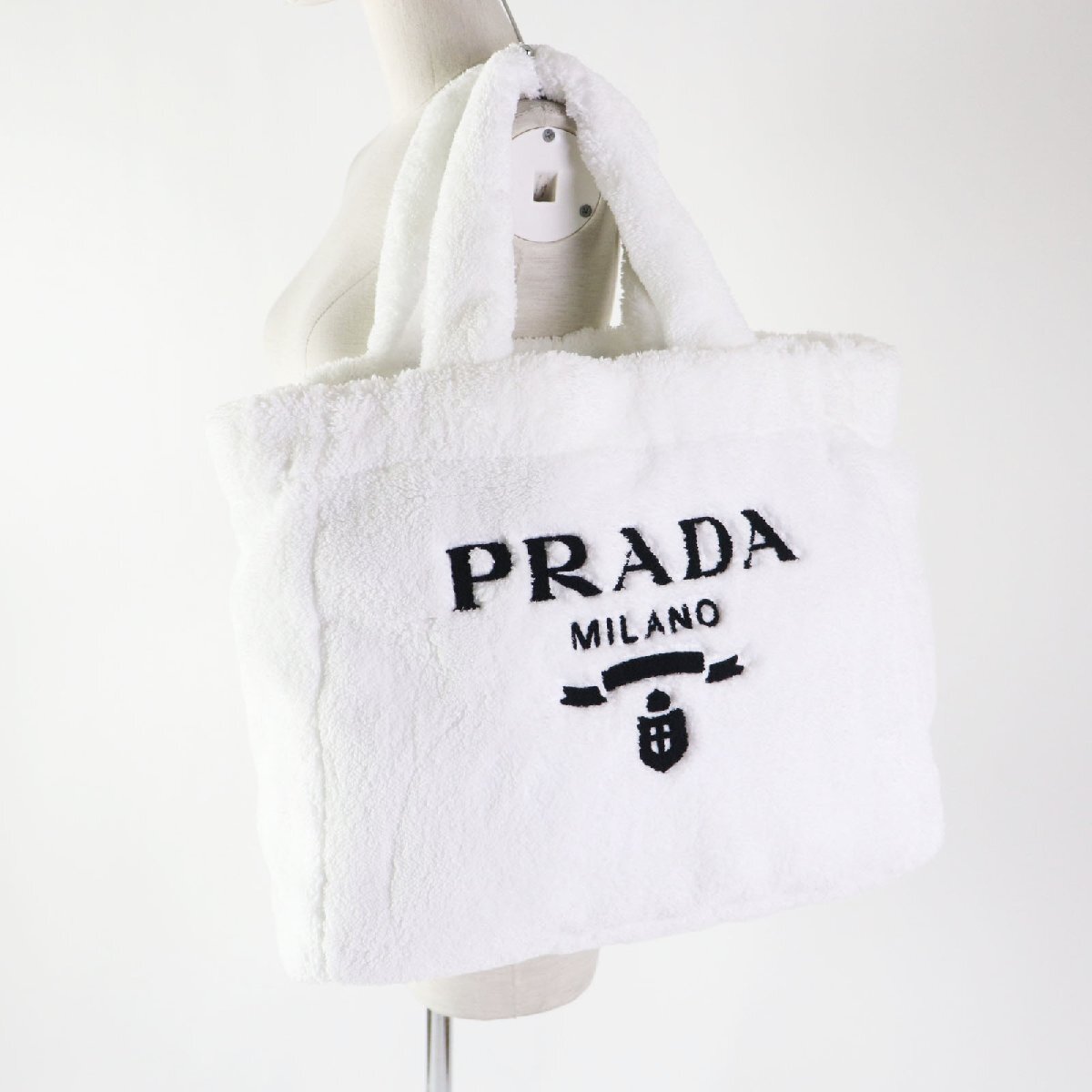 極美品 PRADA プラダ 1BG130 SPUGNA BIANCO NERO テリー トートバッグ ホワイト ブラック TU 保存袋付き イタリア製 レディース_画像3