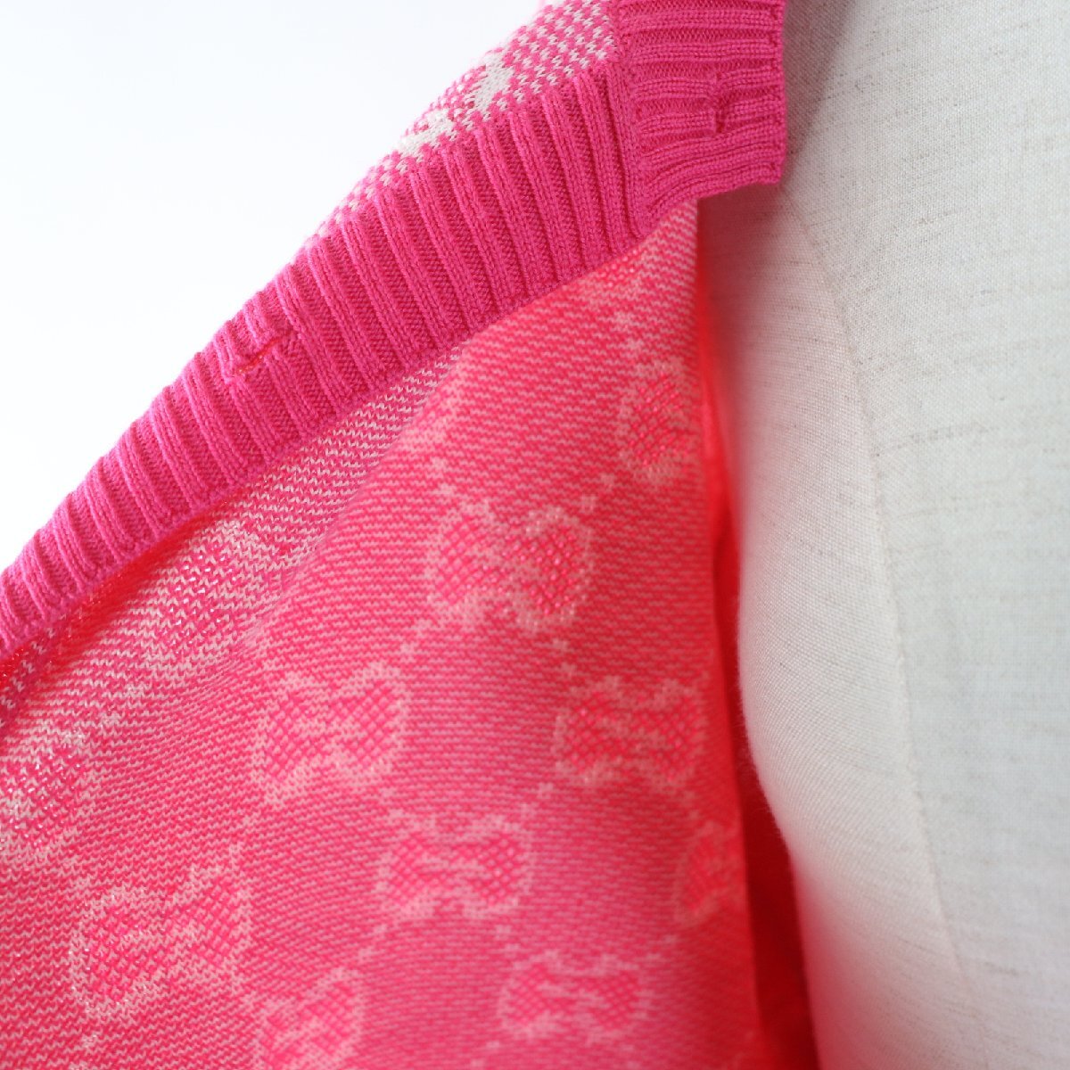  превосходный товар *GUCCI Gucci 629452 GG рисунок кальмар li кнопка есть длинный рукав вязаный кардиган розовый M Италия производства стандартный товар женский 