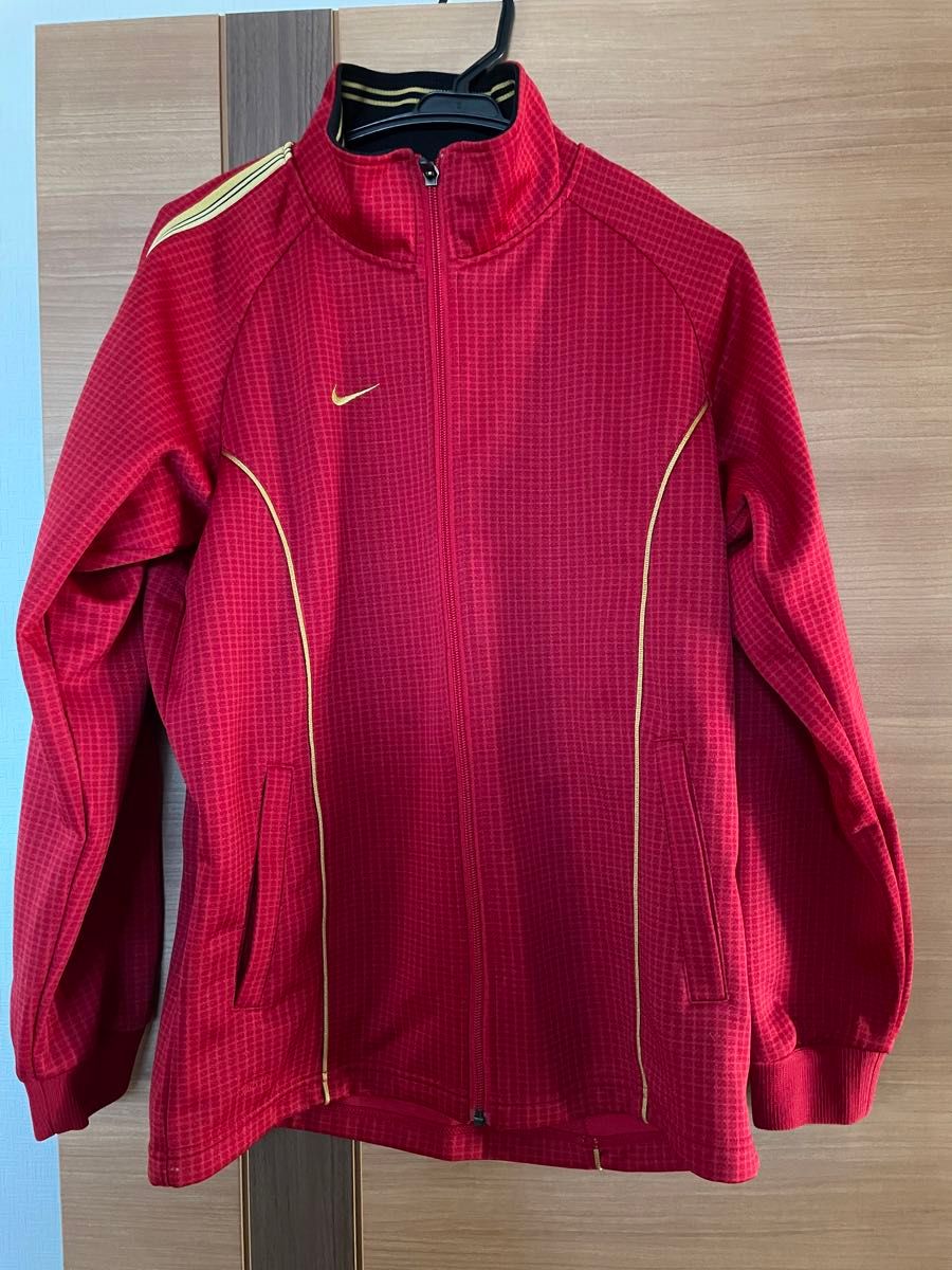 早い者勝ち！美品 NIKE ジャージ 着用外出無し。