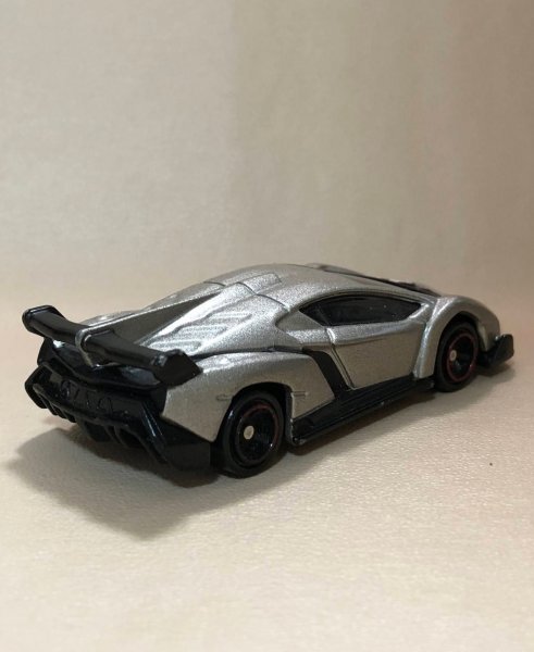 トミカ　ランボルギーニ　ヴェネーノ　No.118　2015　ミニカー　TOMICA　同梱可 LAMBORGHINI VENENO (Erds_tkb)_画像2