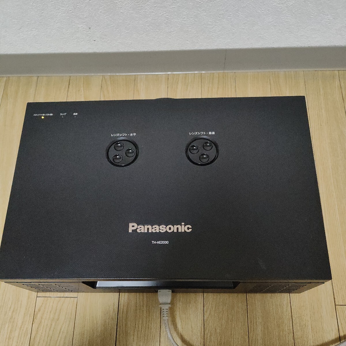 中古★Panasonic パナソニック 液晶プロジェクター TH-AE2000_画像3