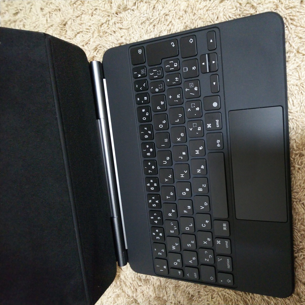 中古☆iPad Magic Keyboard - 日本語ブラック／MXQT2J/A モデルA2261_画像3