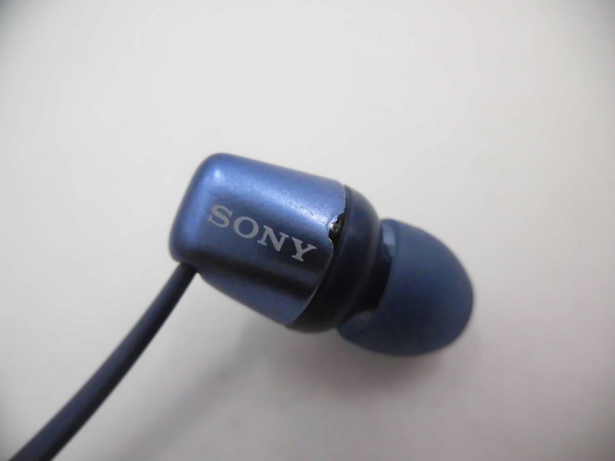 ☆ YMK661 SONY ソニー ワイヤレス イヤホン Bluetooth ブルートゥース WI-C310 ブルー マグネット搭載 ☆_画像2